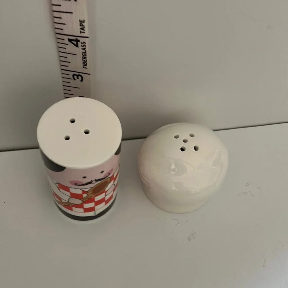 Avon Vintage Chef‎ Andre Salt and Pepper Shakers